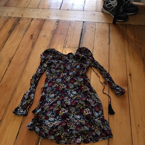 Gorgeous New with Tags shift paisley dress - Picture 3 of 3